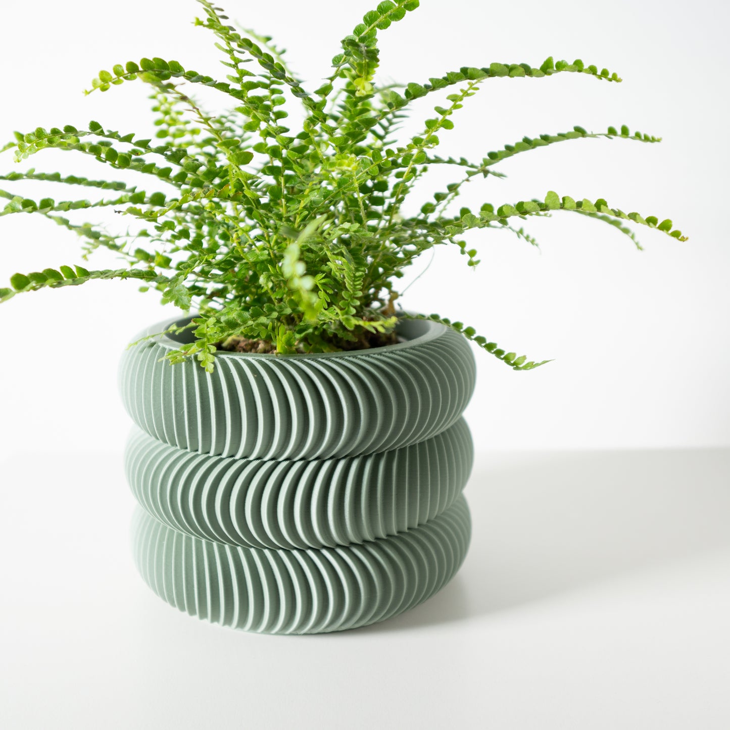 Maro Planter Pot