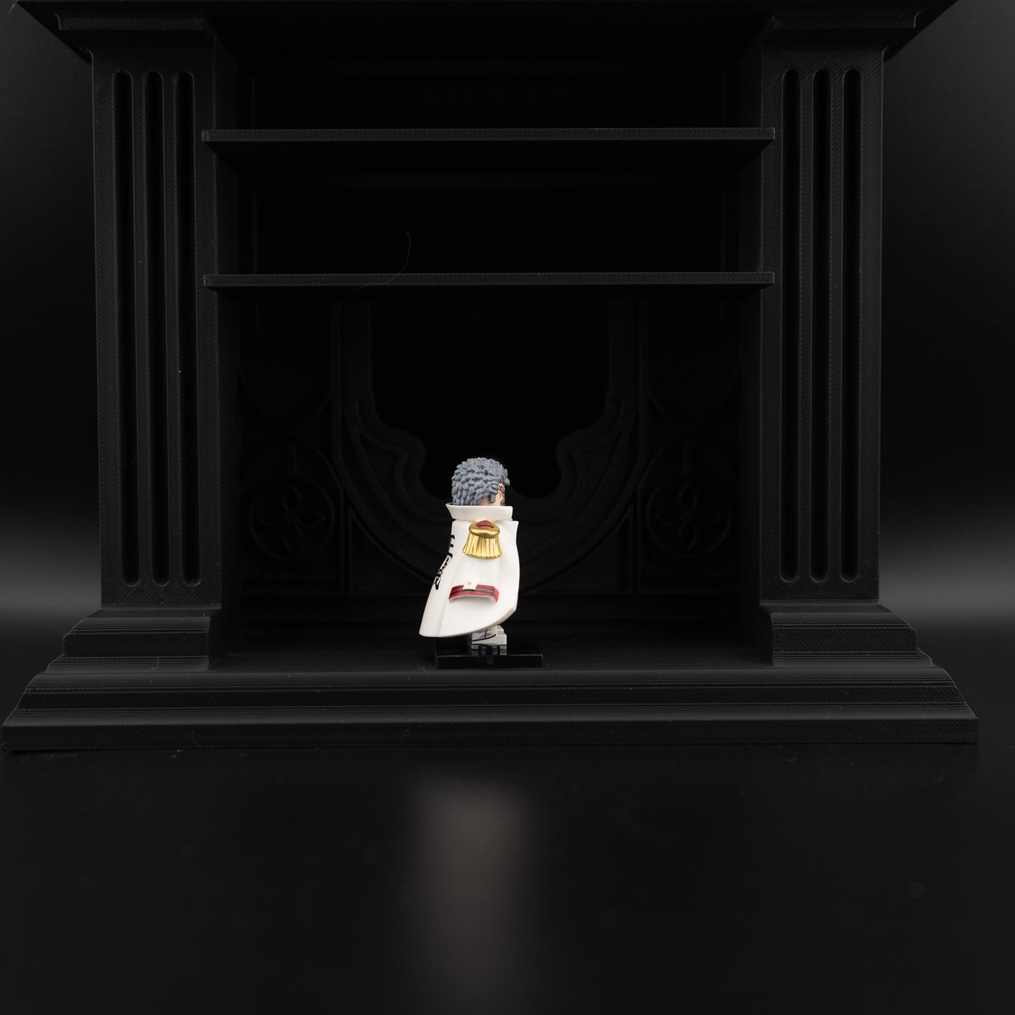 NEW Lego Minifigure One Piece Monkey D. Garp