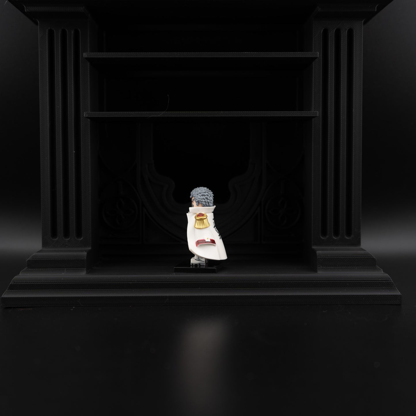 NEW Lego Minifigure One Piece Monkey D. Garp