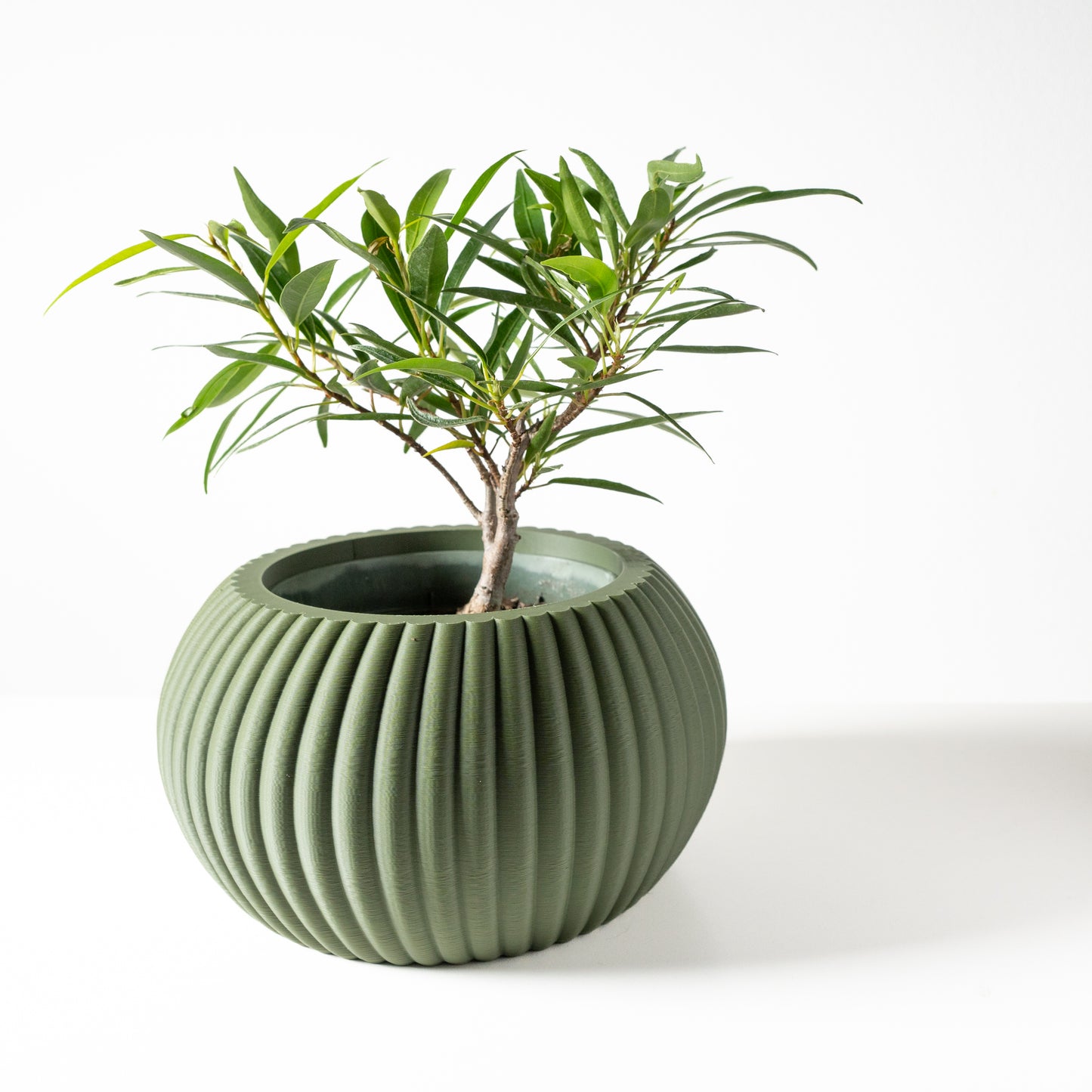 Roni Planter Pot