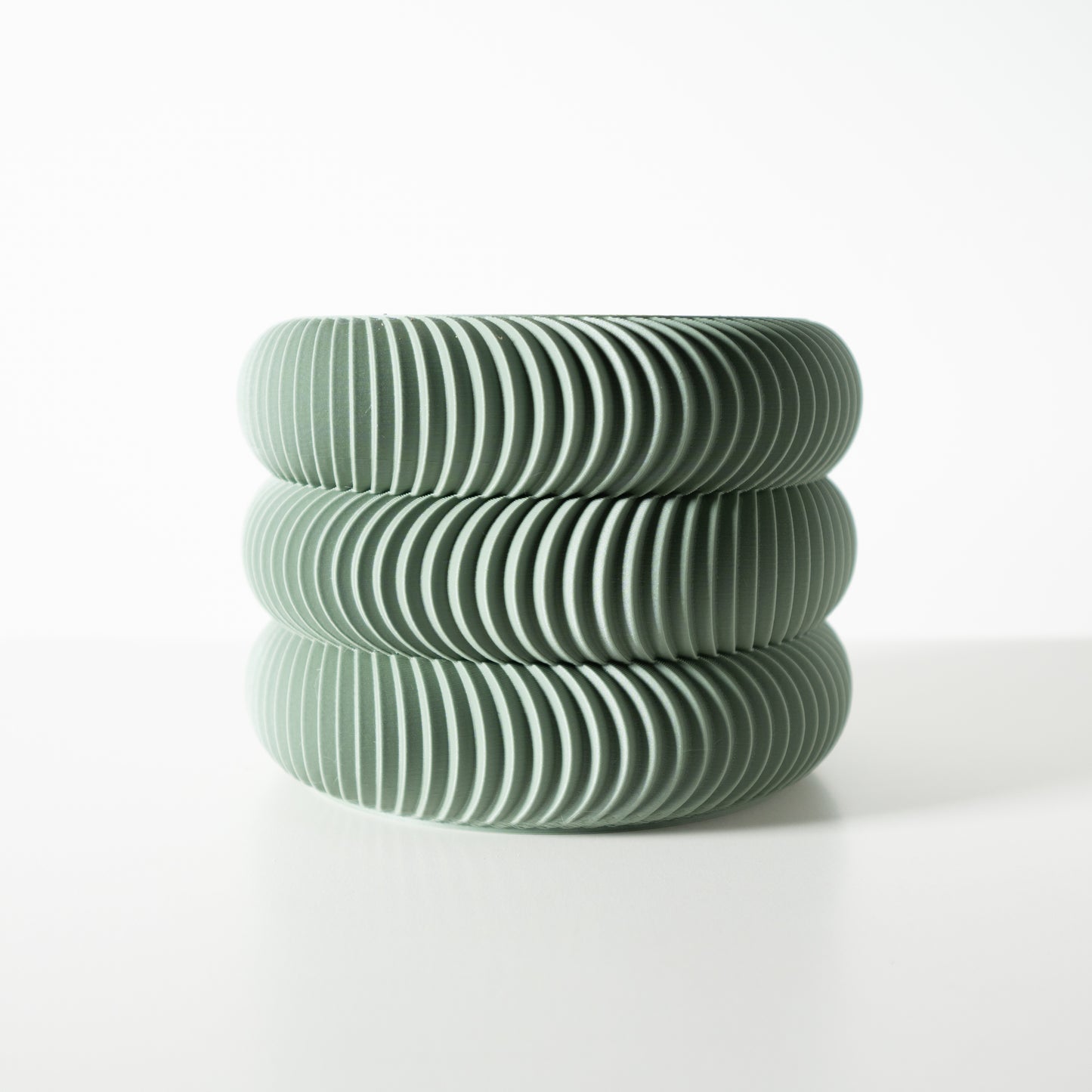 Maro Planter Pot