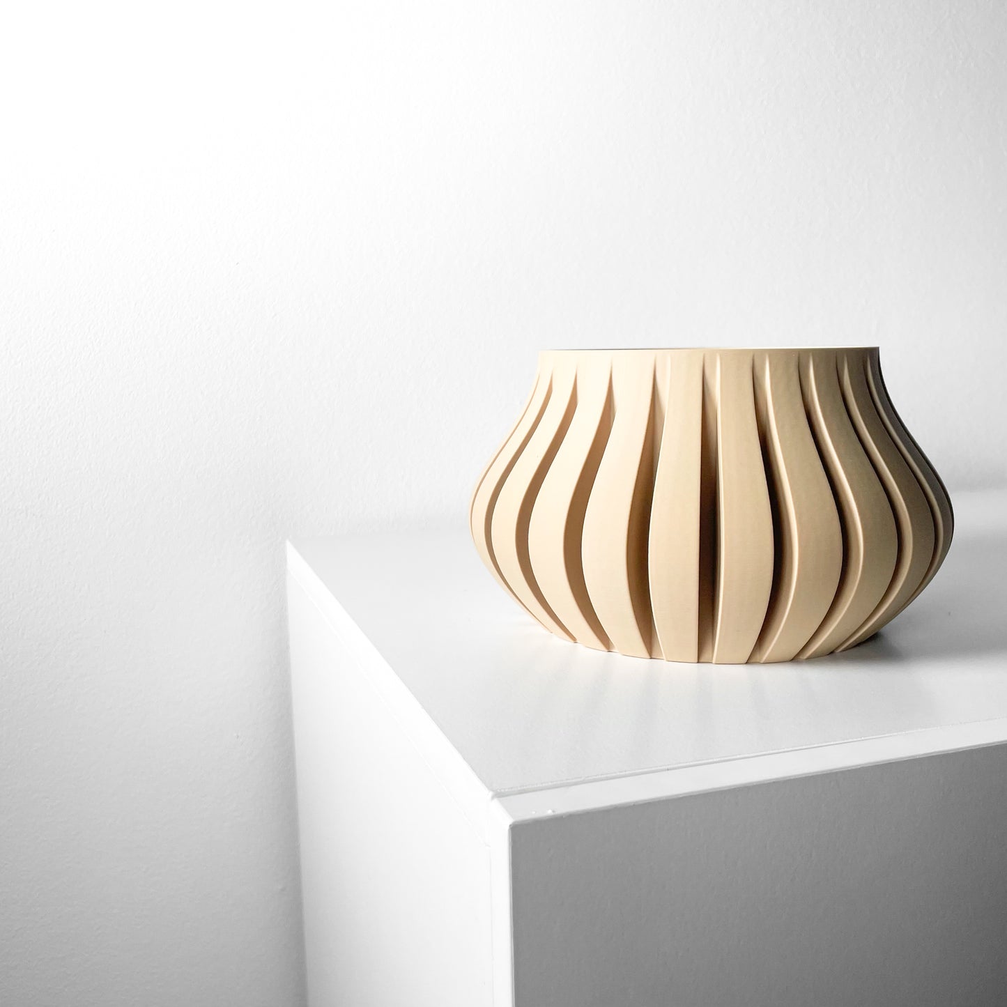 Toril Planter Pot