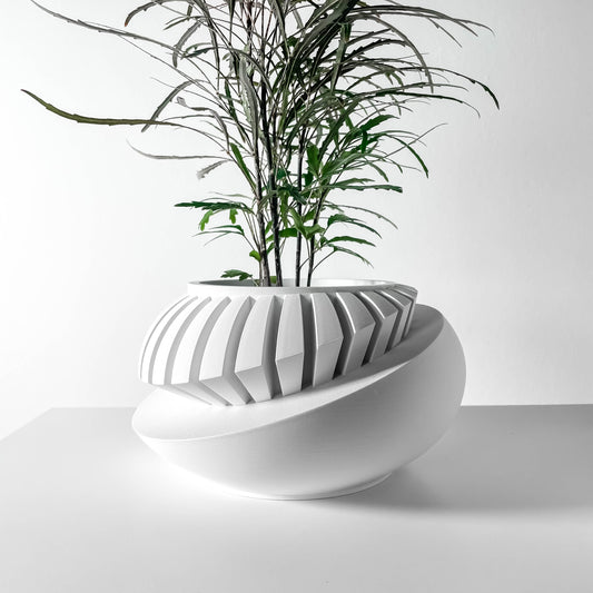 Luxar Planter Pot with Drainage Tray
